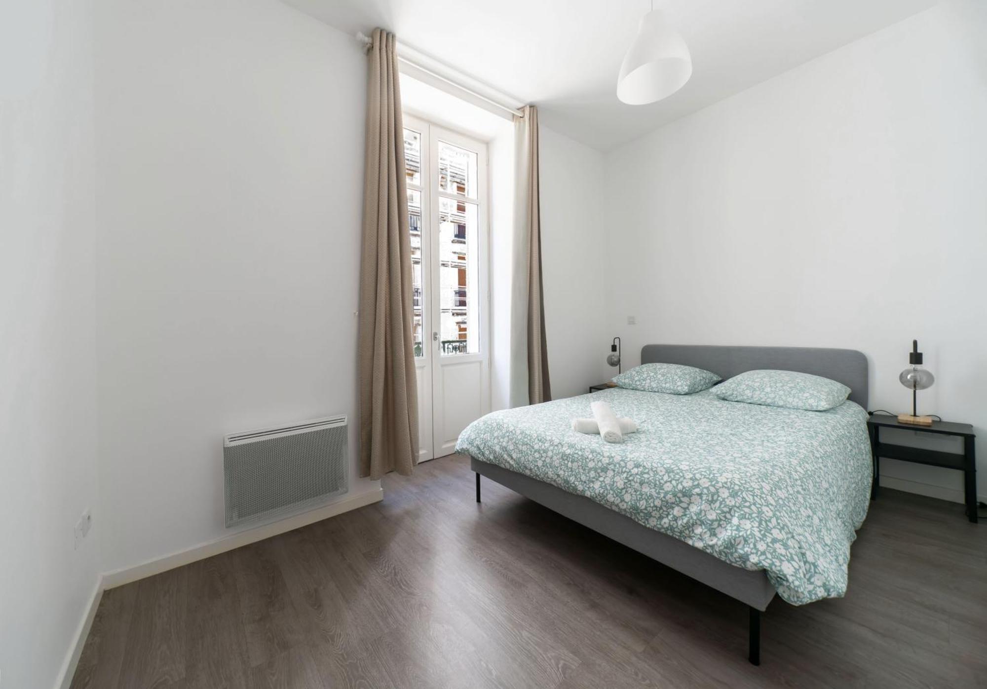 וישי Le Brit - Grand Appartement Design, 3 Chambres, Centre Ville מראה חיצוני תמונה
