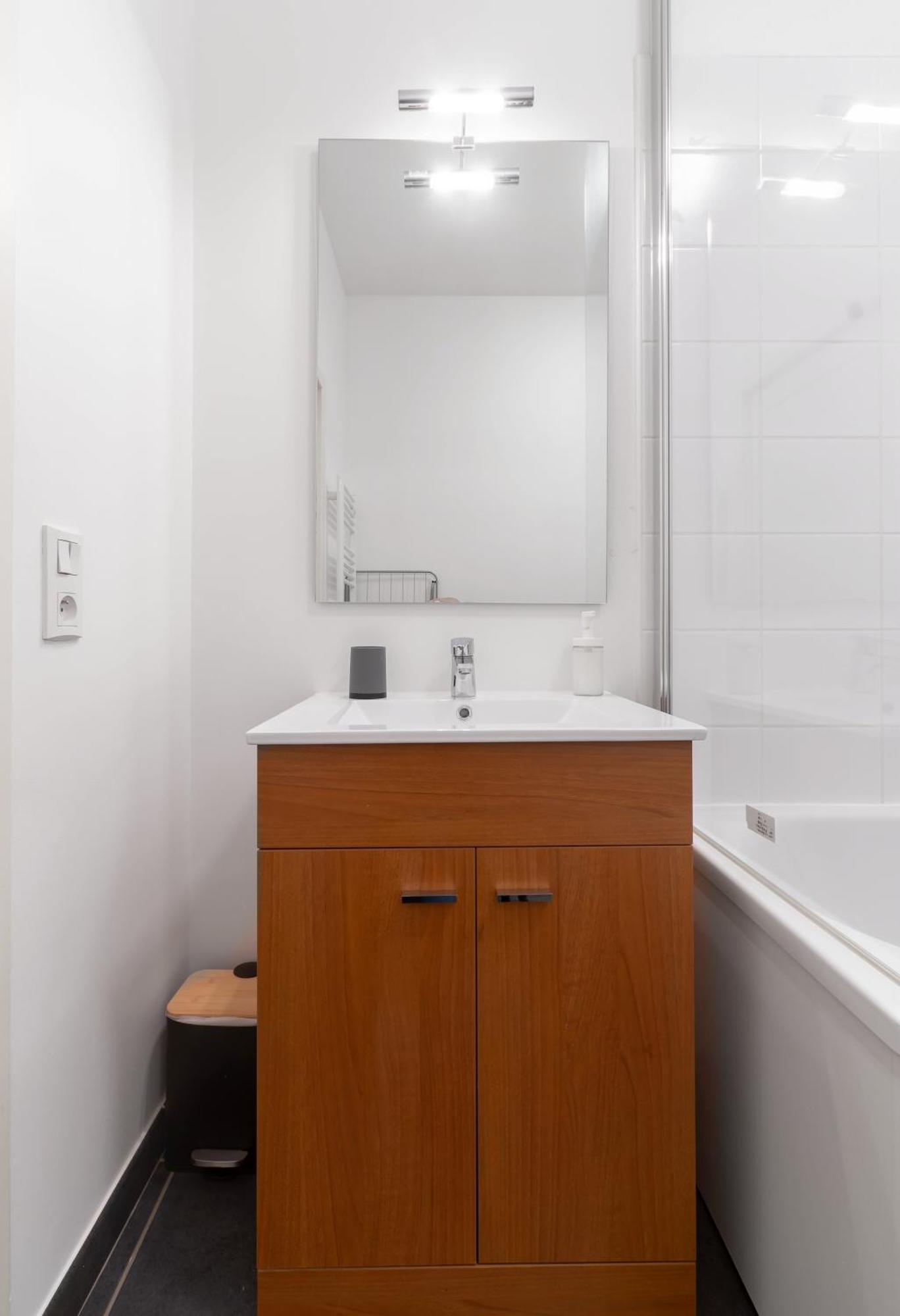 וישי Le Brit - Grand Appartement Design, 3 Chambres, Centre Ville מראה חיצוני תמונה