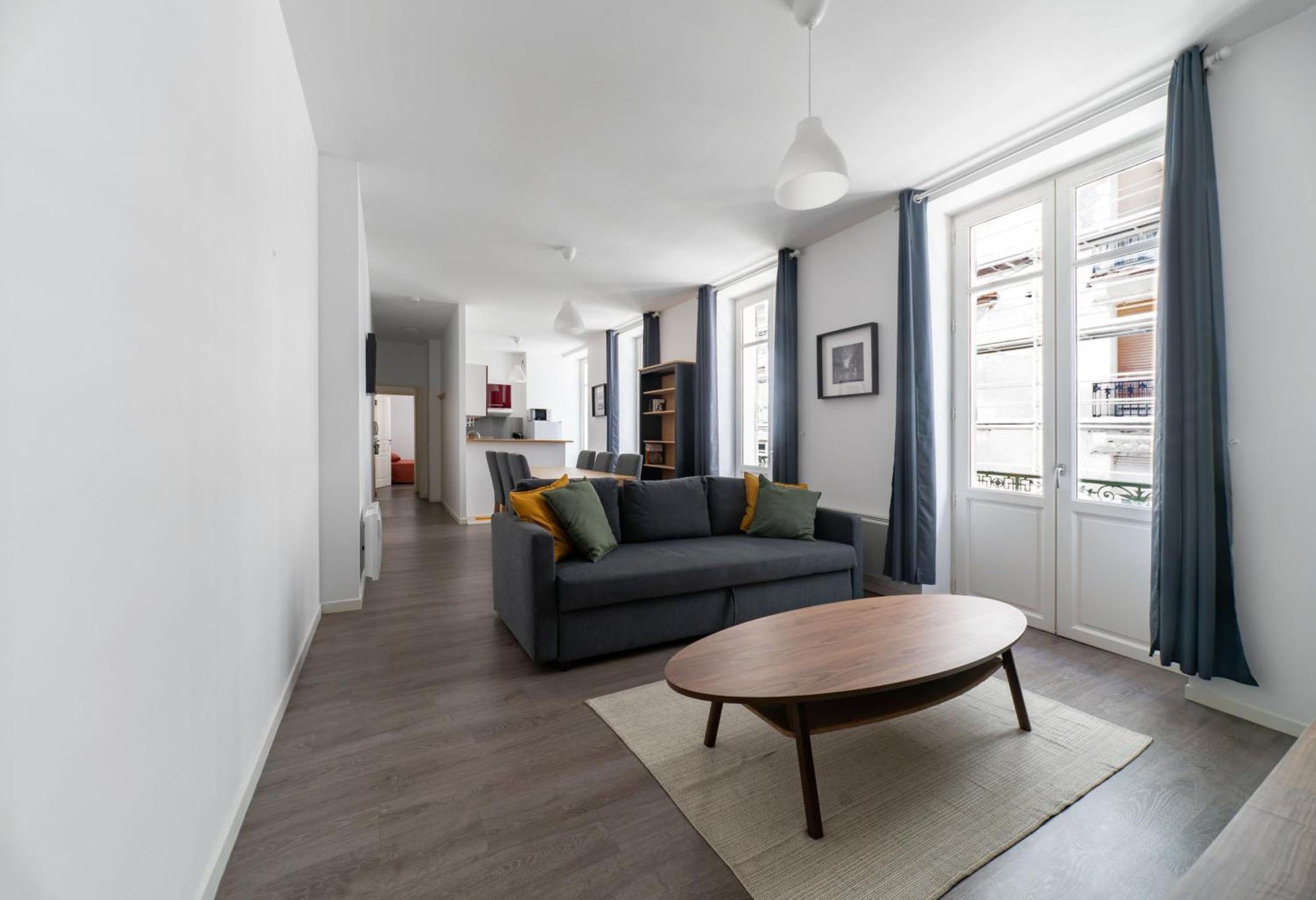 וישי Le Brit - Grand Appartement Design, 3 Chambres, Centre Ville מראה חיצוני תמונה