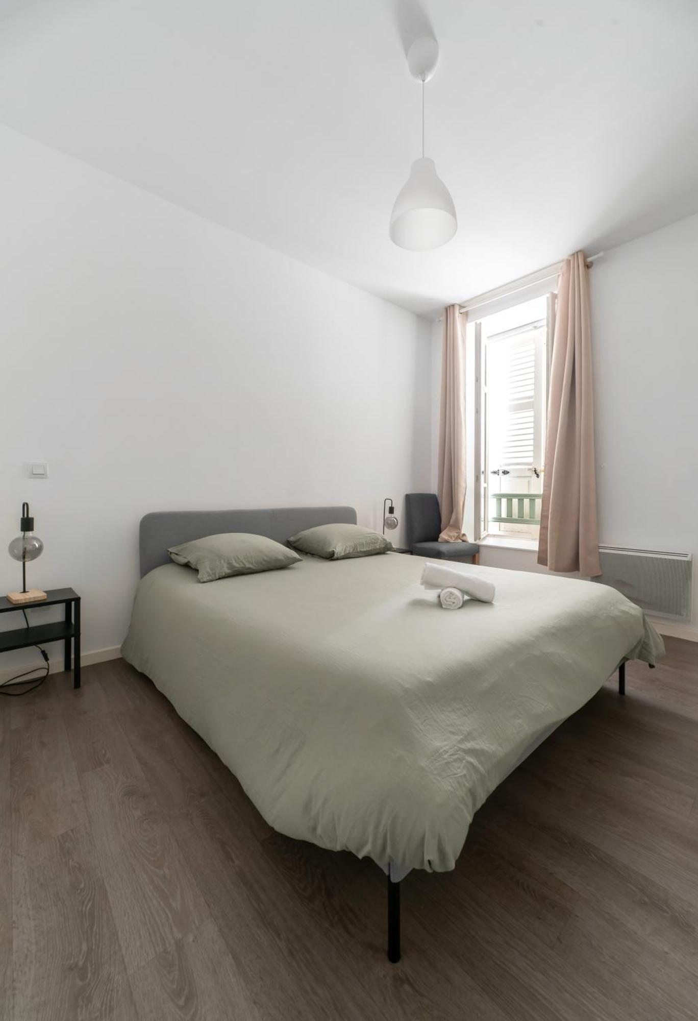 וישי Le Brit - Grand Appartement Design, 3 Chambres, Centre Ville מראה חיצוני תמונה
